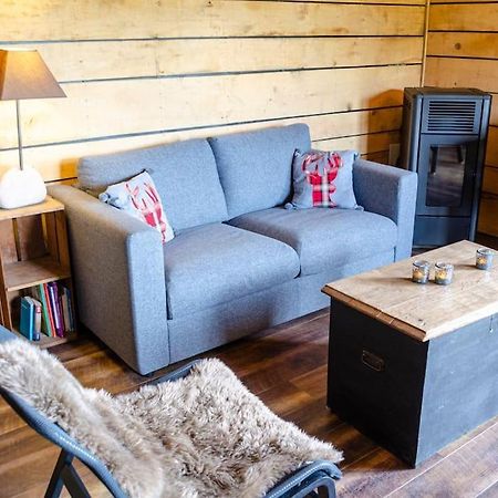 La Cabane Du Cerf Et Son Sauna Attre エクステリア 写真