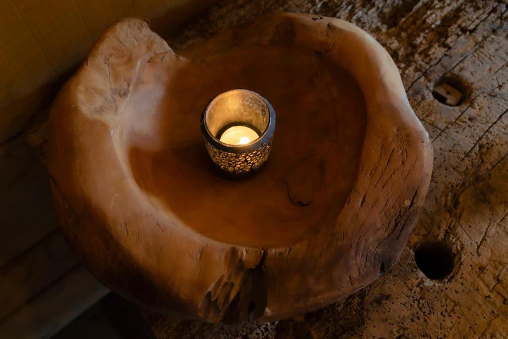 La Cabane Du Cerf Et Son Sauna Attre エクステリア 写真