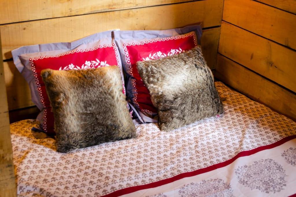La Cabane Du Cerf Et Son Sauna Attre エクステリア 写真